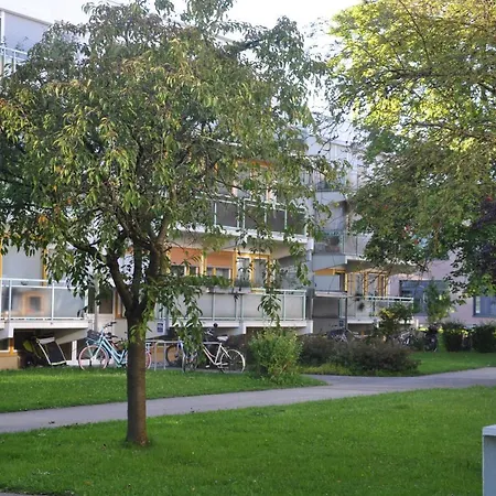 Overnight Oasis * Múnich