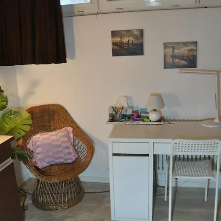 Quarto em Acomodações Particulares Overnight Oasis